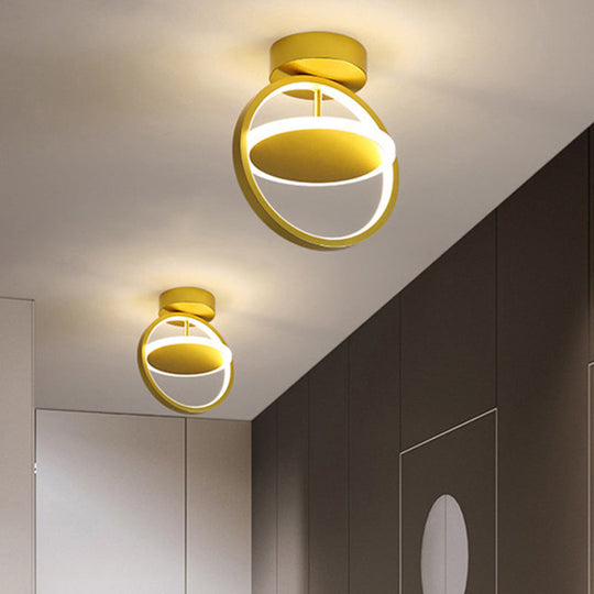 Modern Circle LED Flush Mount Light - Metallic Gold, White/Warm Glow for Hallway