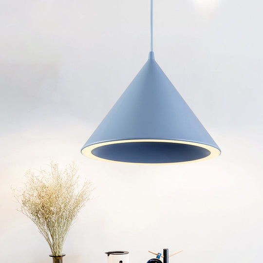 Lampe suspendue conique à 1 lumière de 10"/12,5" de diamètre, lampe suspendue nordique élégante en métal noir/bleu au-dessus d'une table