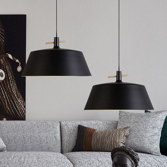 Contemporary Metal Pendant Lamp with Shade - Stylish Dining Room Hanging Light Fixture in Black/White