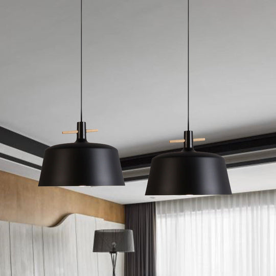 Contemporary Metal Pendant Lamp with Shade - Stylish Dining Room Hanging Light Fixture in Black/White