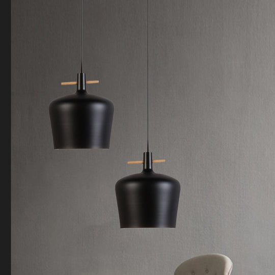 Contemporary Metal Pendant Lamp with Shade - Stylish Dining Room Hanging Light Fixture in Black/White