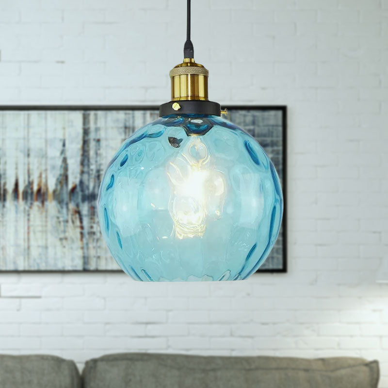 Suspension industrielle en forme de globe avec abat-jour en verre bleu à fossettes - Plafonnier 1 lampe pour salon