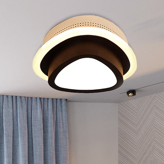 Modern LED Flush Ceiling Lamp in Black/White - Round, Square, or Triangle Acrylic Design for Corridor and Foyer