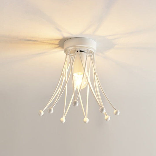 Plafonnier moderne à 1 lampe en forme de couronne métallique pour enfants | Noir/doré/blanc