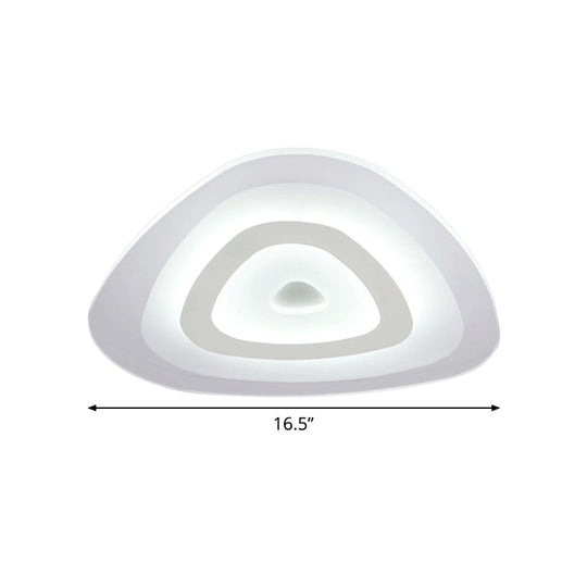 Plafonnier LED blanc moderne - Plafonnier fin en acrylique à couches triangulaires (16,5"/20,5"/24,5" de large), idéal pour la chambre à coucher