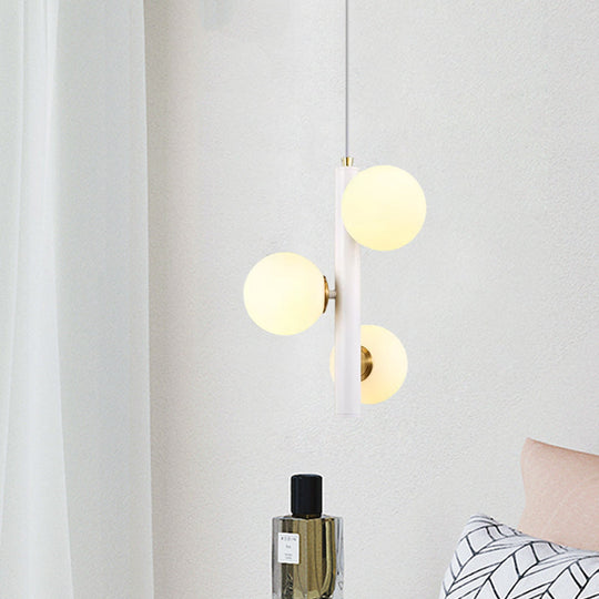 Lustre contemporain en plomb noir/blanc avec 3 têtes en verre givré - Suspension de plafond pour table à manger