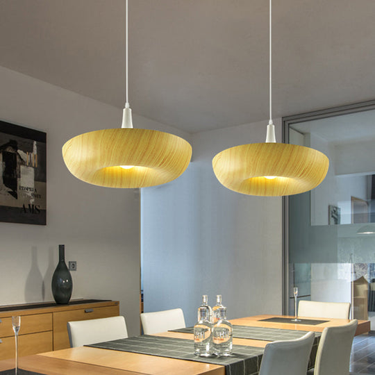 Beige Donut Hanging Light: Minimalist Aluminum Pendant Lamp with Wood Grain Texture – Perfect for Living Room