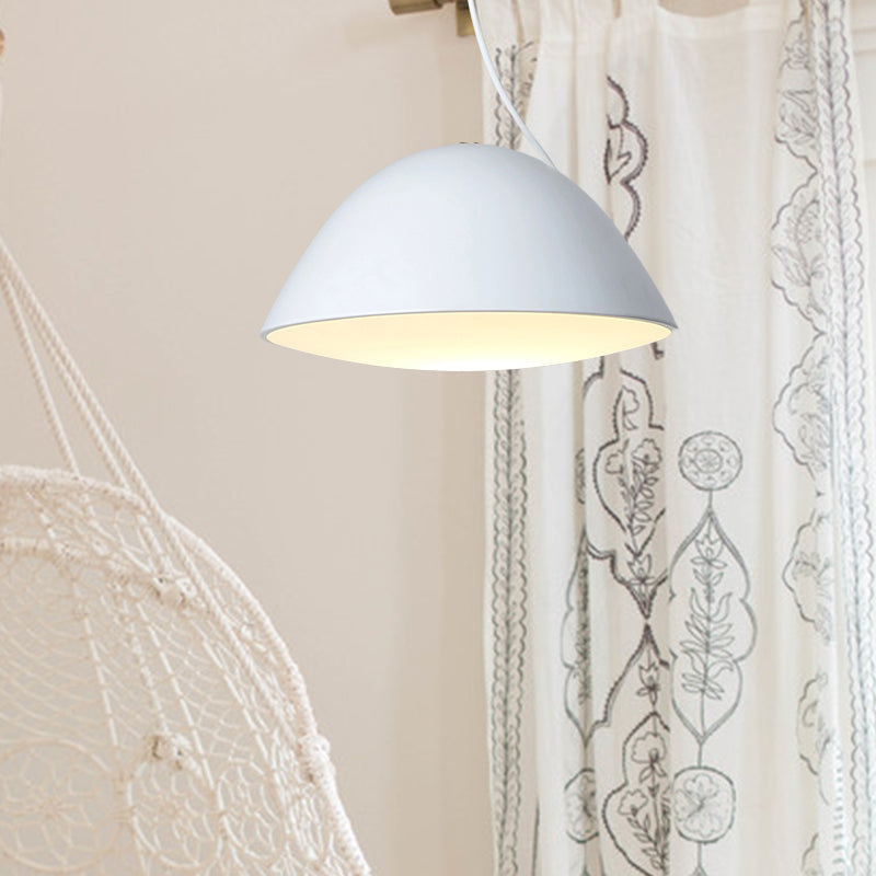 Suspension contemporaine en métal noir/blanc pour salle à manger