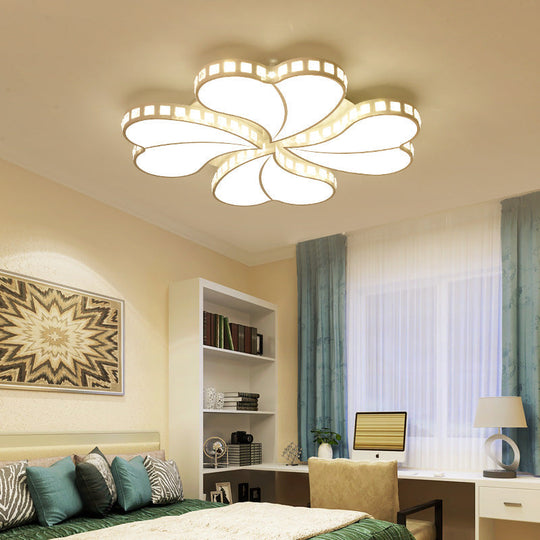 Contemporary Metal LED Ceiling Light - White Petal Flush Design for Living Room with Acrylic Shade - Wide Range (20.5"/24.5"/28")