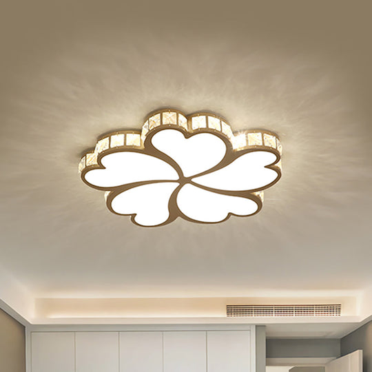Nordic Clover Crystal Flush Mount Ceiling Light - Black/White/Gold LED Illumination for Bedroom