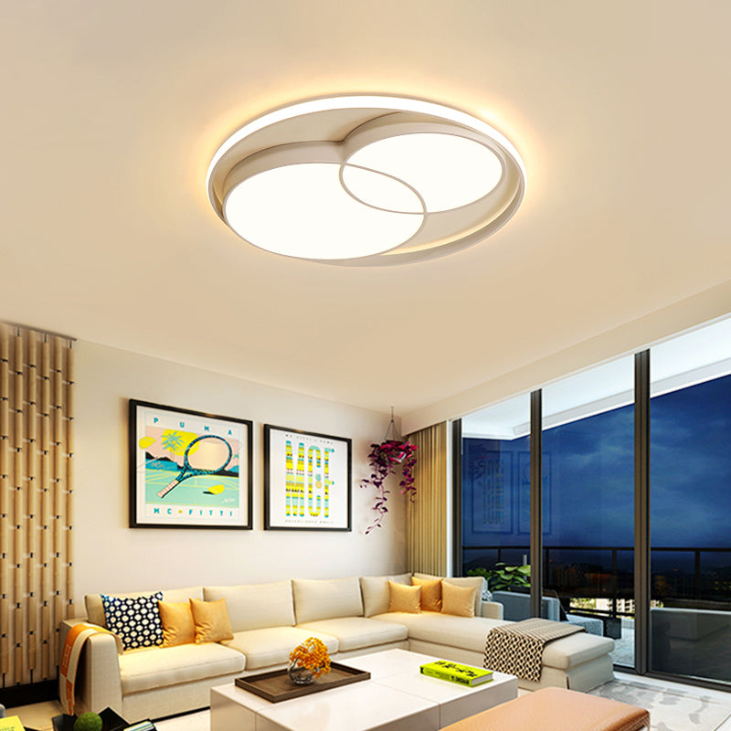 Modern Metal Black/White Circle Ceiling Flush Mount with Integrated LED for Bedroom Lighting