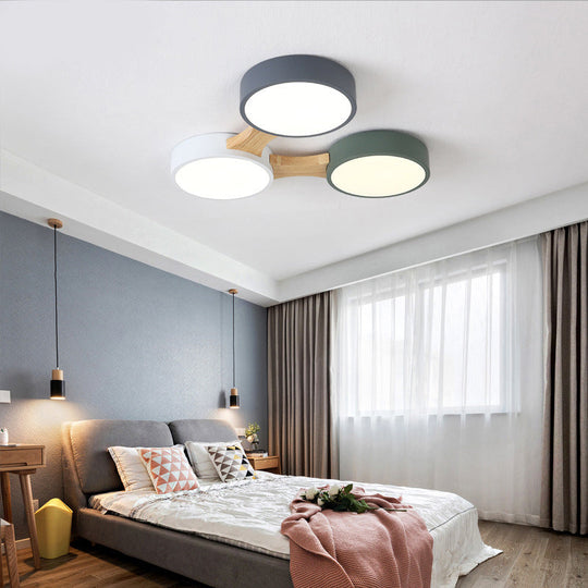 Nordic Wood and Metal Flush Ceiling Light - Round, Grey Shade, 3/4/5 Lights, Ideal for Bedroom - Warm/White