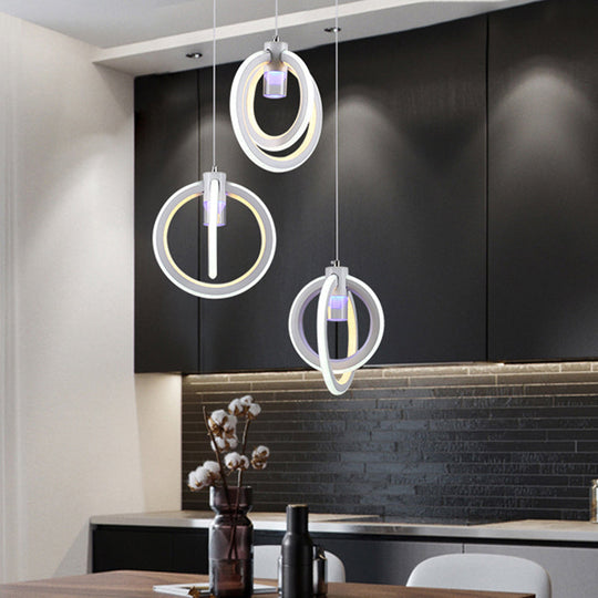 Orbit Acrylic Pendant Ceiling Light Fixture - 3-Light Modern Hanging Design For Living Room