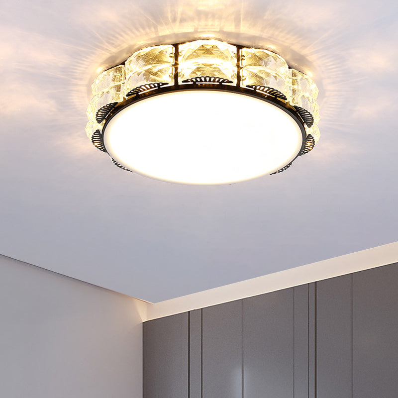 Minimalist Crystal LED Flush Lamp in Black/White