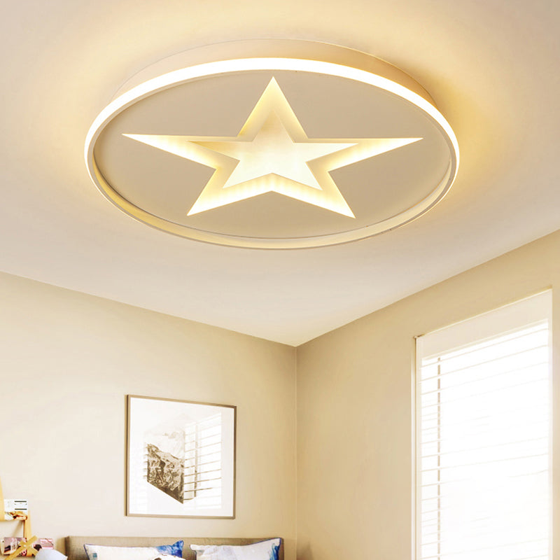 Contemporary Metal Flush Mount Star Ceiling Lamp, White Finish for Living Room Illumination