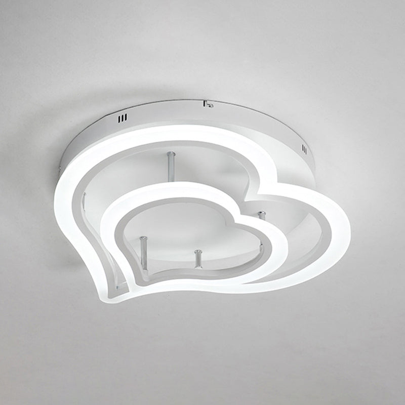 Romantic Heart Ceiling Light in Acrylic White Finish - Ideal for Child Bedroom