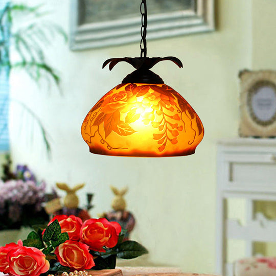 Suspension de plafond à 1 lampe de style Tiffany avec verre blanc/jaune/orange et motif raisin/fleur