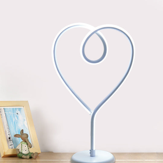 Charming Heart Nightlight Led Desk Lamp With Metal Pedestal For Bedroom