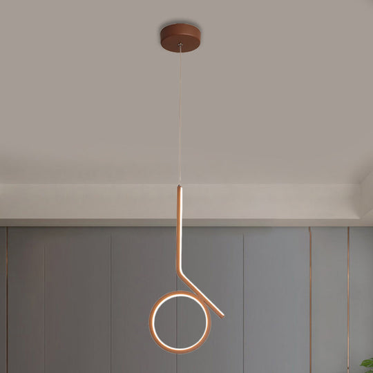 Plafonnier LED métallique rond et courbé à suspension linéaire - Design moderniste en marron, lumière chaude/blanche