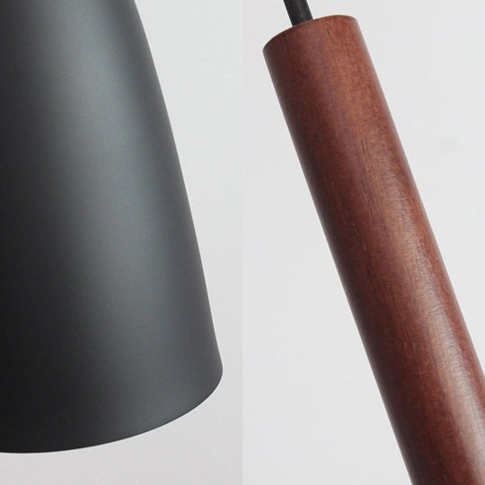 Modern Metallic Cone Pendant Lamp – Stylish Hanging Light for Restaurants