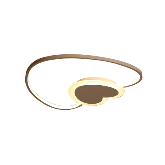 Stylish White Heart-Shaped Ceiling Lamp for Modern Dining Rooms