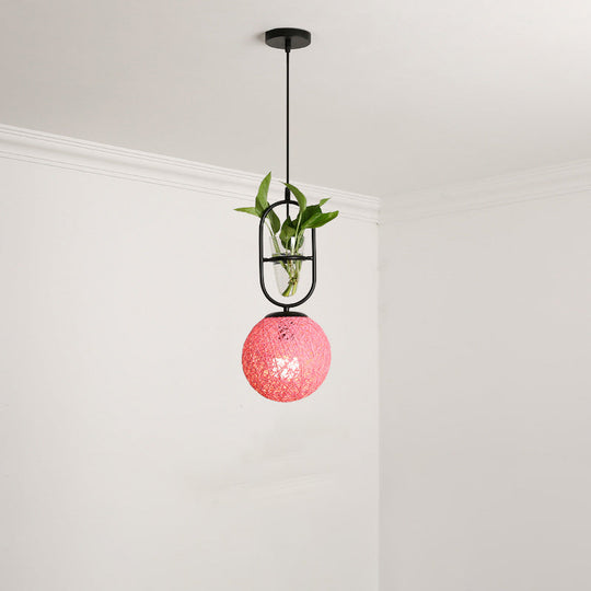 Suspension en rotin Macaron avec cache-pot - Beige/Rouge/Rose