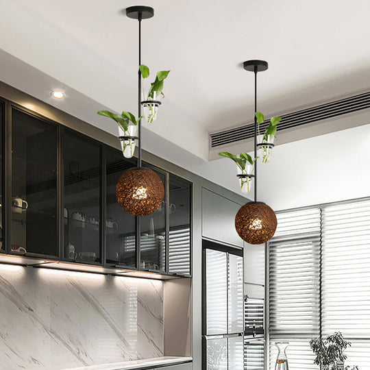 Suspension en rotin Macaron avec cache-pot - Beige/Rouge/Rose