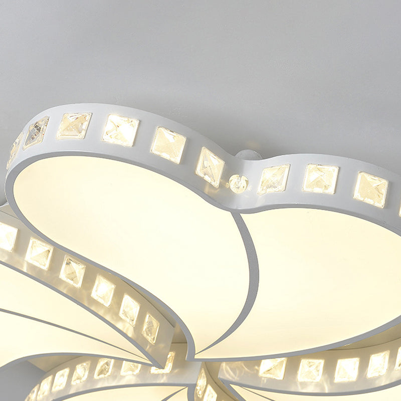 Child Bedroom Heart Flush Ceiling Light: Luxurious White Lamp with Crystal Accents
