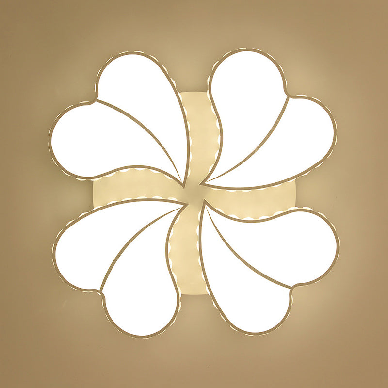 Child Bedroom Heart Flush Ceiling Light: Luxurious White Lamp with Crystal Accents