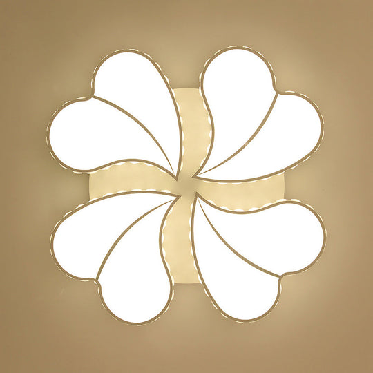 Child Bedroom Heart Flush Ceiling Light: Luxurious White Lamp with Crystal Accents