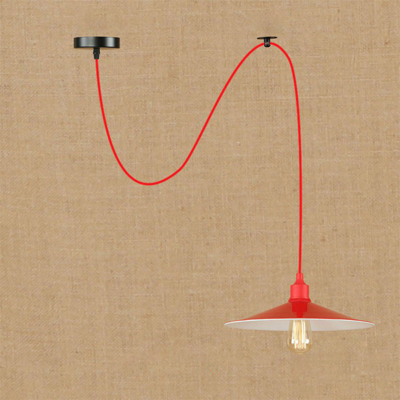Suspension élégante en métal rouge pour salon - Design Swag à 1 ou 3 têtes