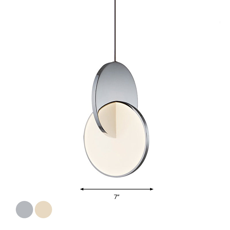 Lampe à pendule LED moderne avec disques entrelacés en chrome/or et abat-jour en acrylique, largeur 7"/10"