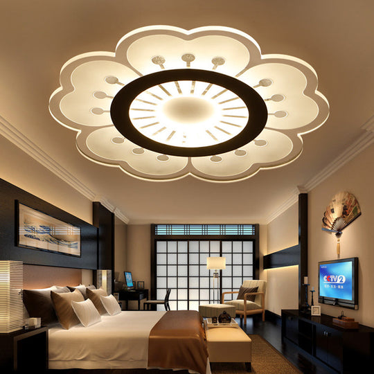 Modern Acrylic Petal LED Ceiling Light: Elegant Flush Mount for Girls' Bedroom