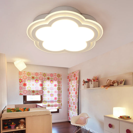 Modern Cloud LED Ceiling Light in White for Foyer