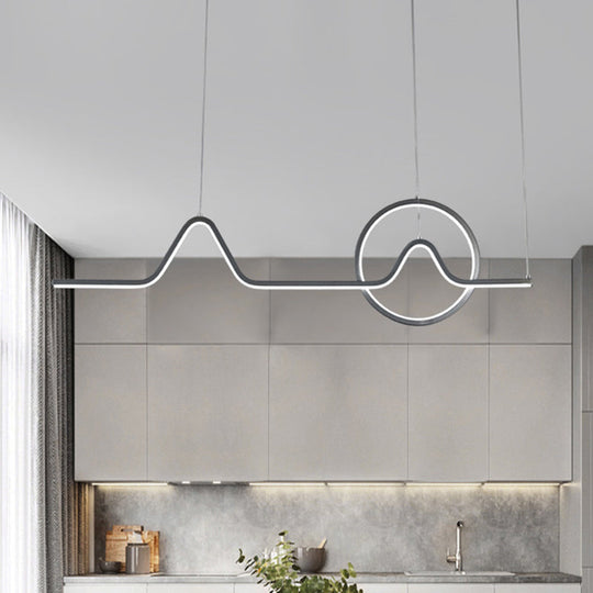 Linear Hanging Acrylic LED Ceiling Light in Black/Gold with Warm/White Light for Dining Room