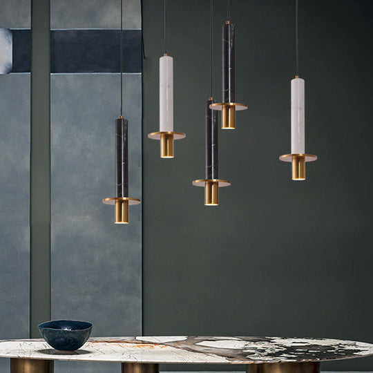 Plafonnier suspendu Sword - Lampe suspendue à LED pour salle à manger en marbre design, noir/blanc/beige et laiton