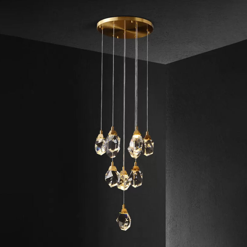 Suspension moderne en cristal en forme de goutte de pluie en laiton pour salle à manger - Disponible en options à 3, 5 ou 24 lumières