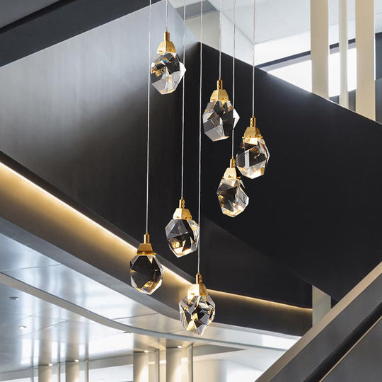 Suspension moderne en cristal en forme de goutte de pluie en laiton pour salle à manger - Disponible en options à 3, 5 ou 24 lumières