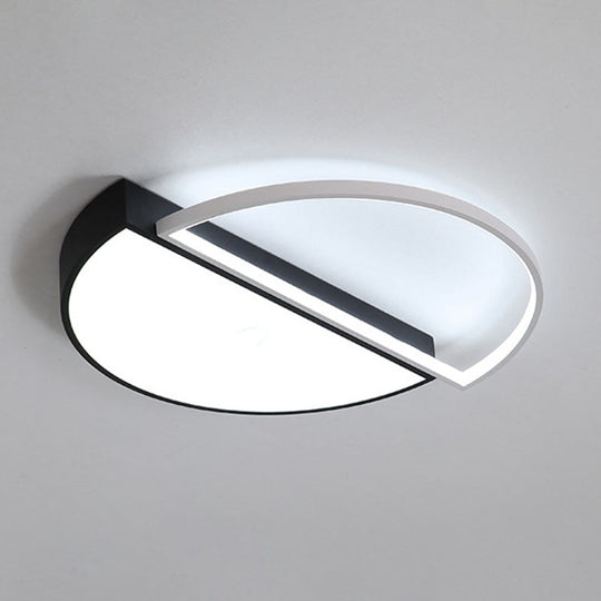 Minimalist Metal LED Flush Mount Lighting in Black for Living Room