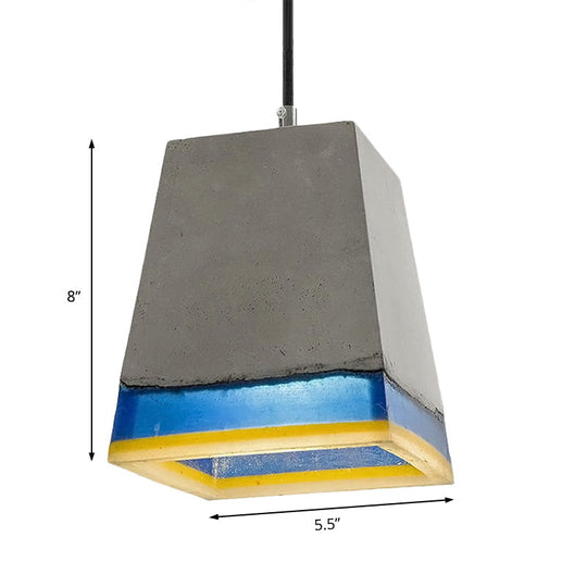 Suspension pyramidale moderne en ciment gris - Luminaire suspendu à 1 lampe pour salon