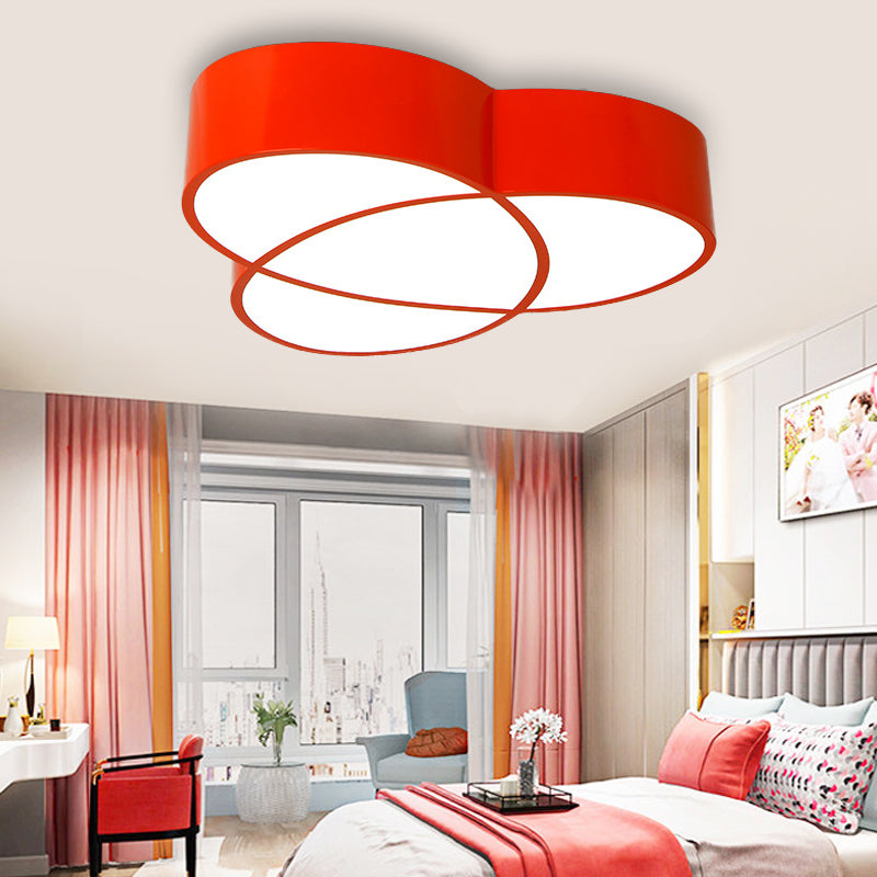 Stylish Acrylic Flower-Shaped Ceiling Light for Restaurants