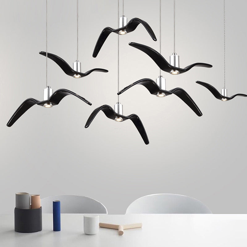 Seagull Resin Suspension Pendant Ceiling Light: Artistic Single-Bulb Fixture For Restaurants