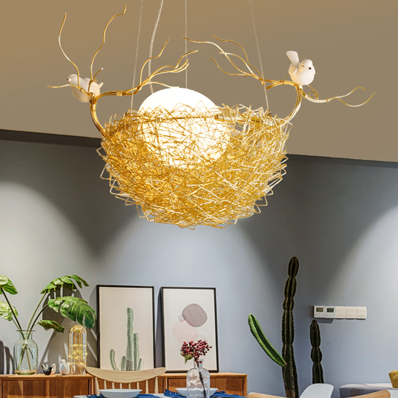 Art Deco Gold Nest Pendant Light with 2 Birds - Metal Hanging Ceiling Light for Restaurants