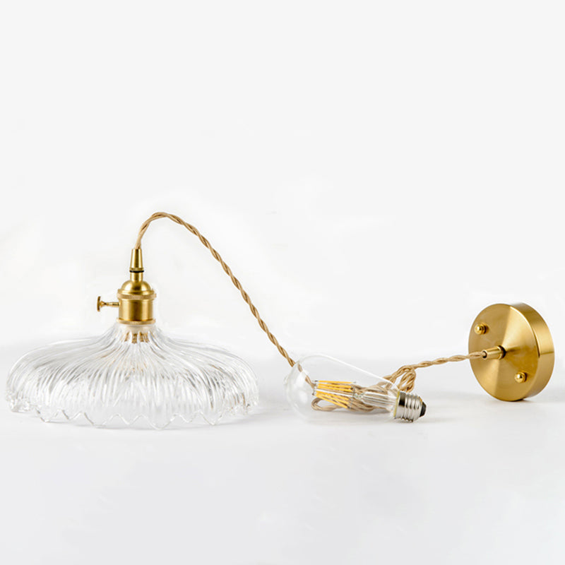 Suspension en verre texturé avec abat-jour en laiton - Luminaire antique à 1 lampe pour restaurants