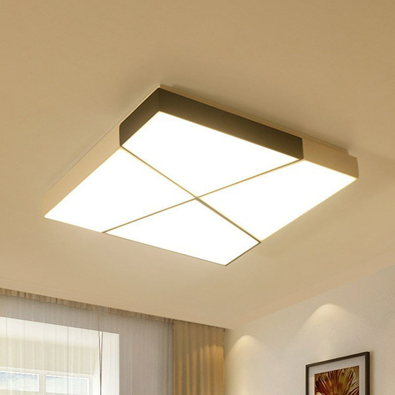 Sleek Acrylic LED Flush Mount Lighting in Stylish Black and White for Living Room