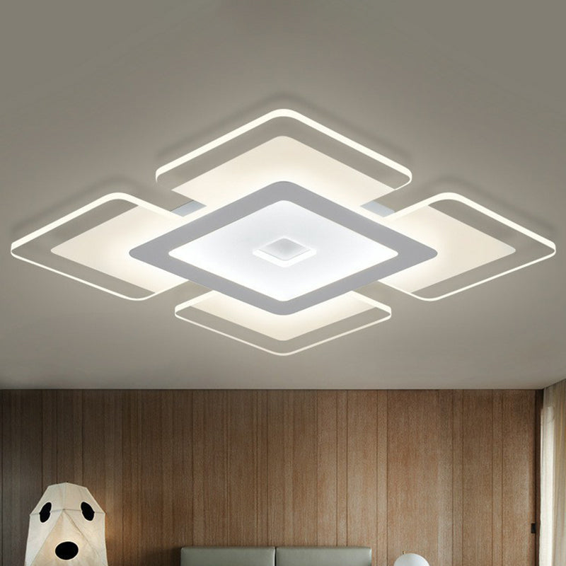 Modern Acrylic LED Flush Ceiling Light – Clear Fixture for Contemporary Interiors