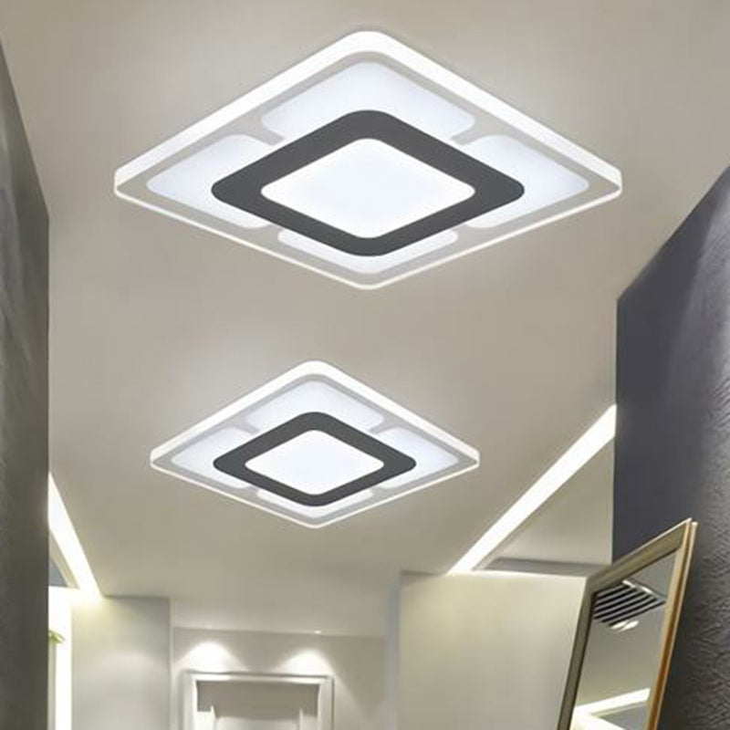 Modern Acrylic LED Flush Ceiling Light – Clear Fixture for Contemporary Interiors
