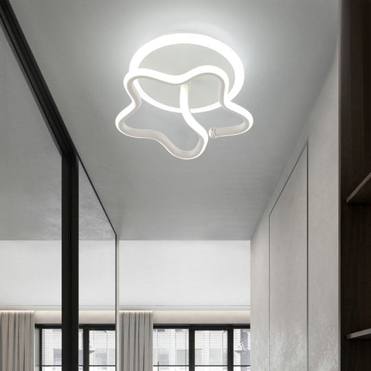 Contemporary LED Star Flush Mount Ceiling Light - Perfect for Corridors