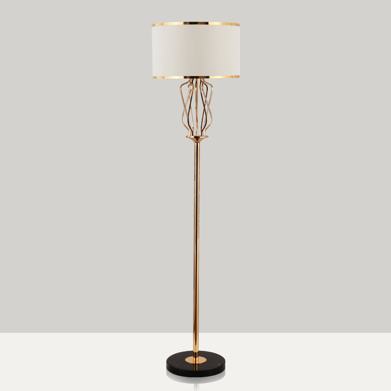 Classic Style Round Fabric Floor Lamp With 1 Head Brass Finish Ideal For Living Room Lighting