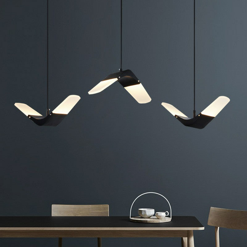 Gull-Shaped Cluster Pendant: Acrylic Decorative 3-Light Ceiling Light For Restaurants